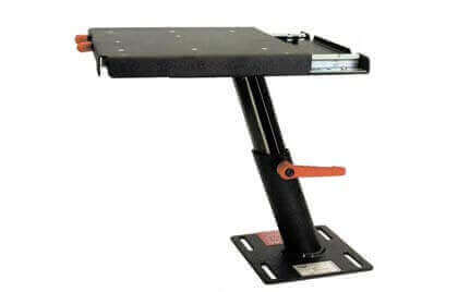 D & R Electronics Laptop Mounts